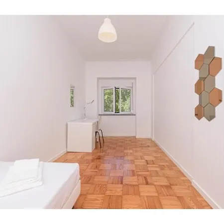 Lejlighed Houze Spacious 4 Bedroom Flat Near Zoo *